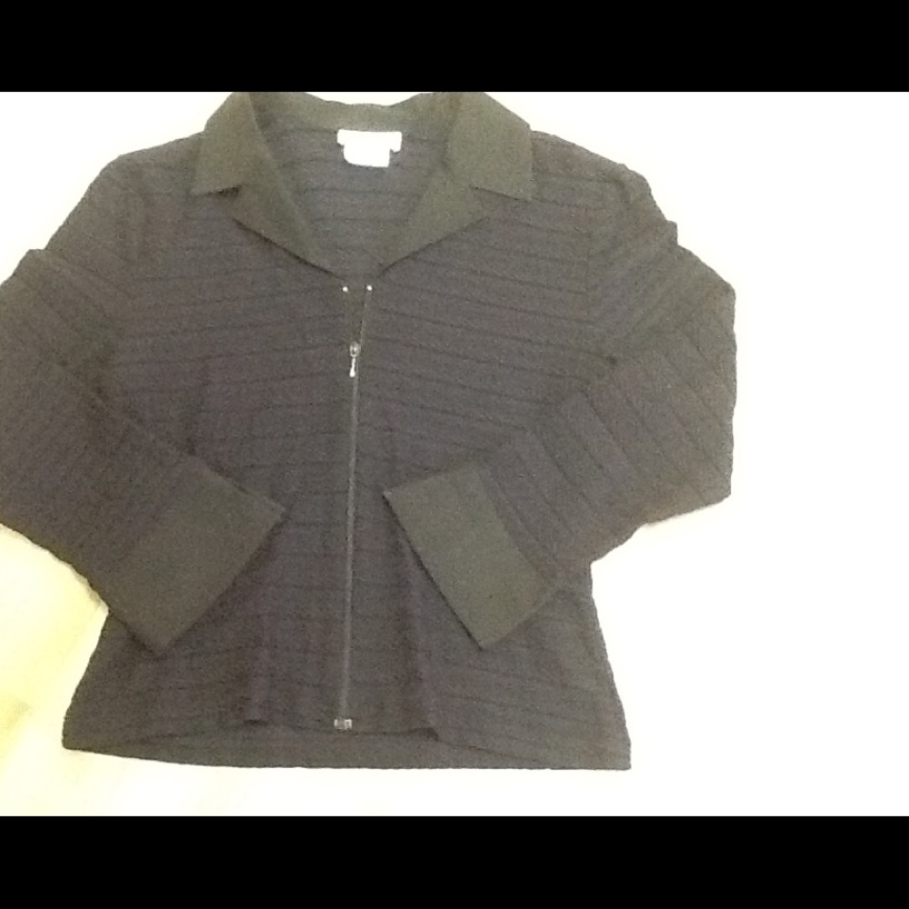 Antonelle 3/4 pretty zipper cardigan in good used